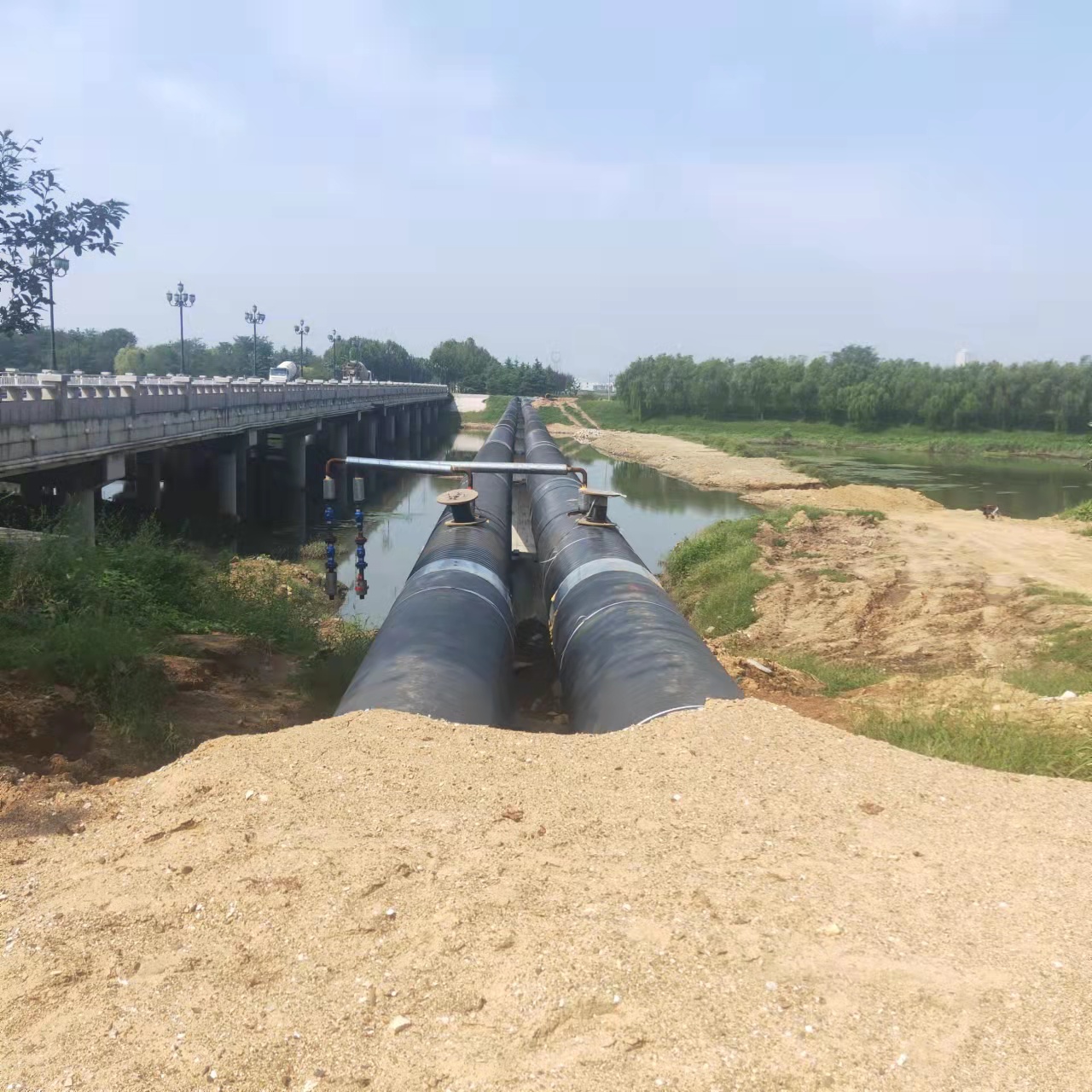 德宏长距离输油管道清洗